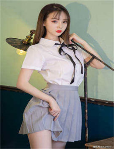 四驱战龙-少妇的秘密 电影